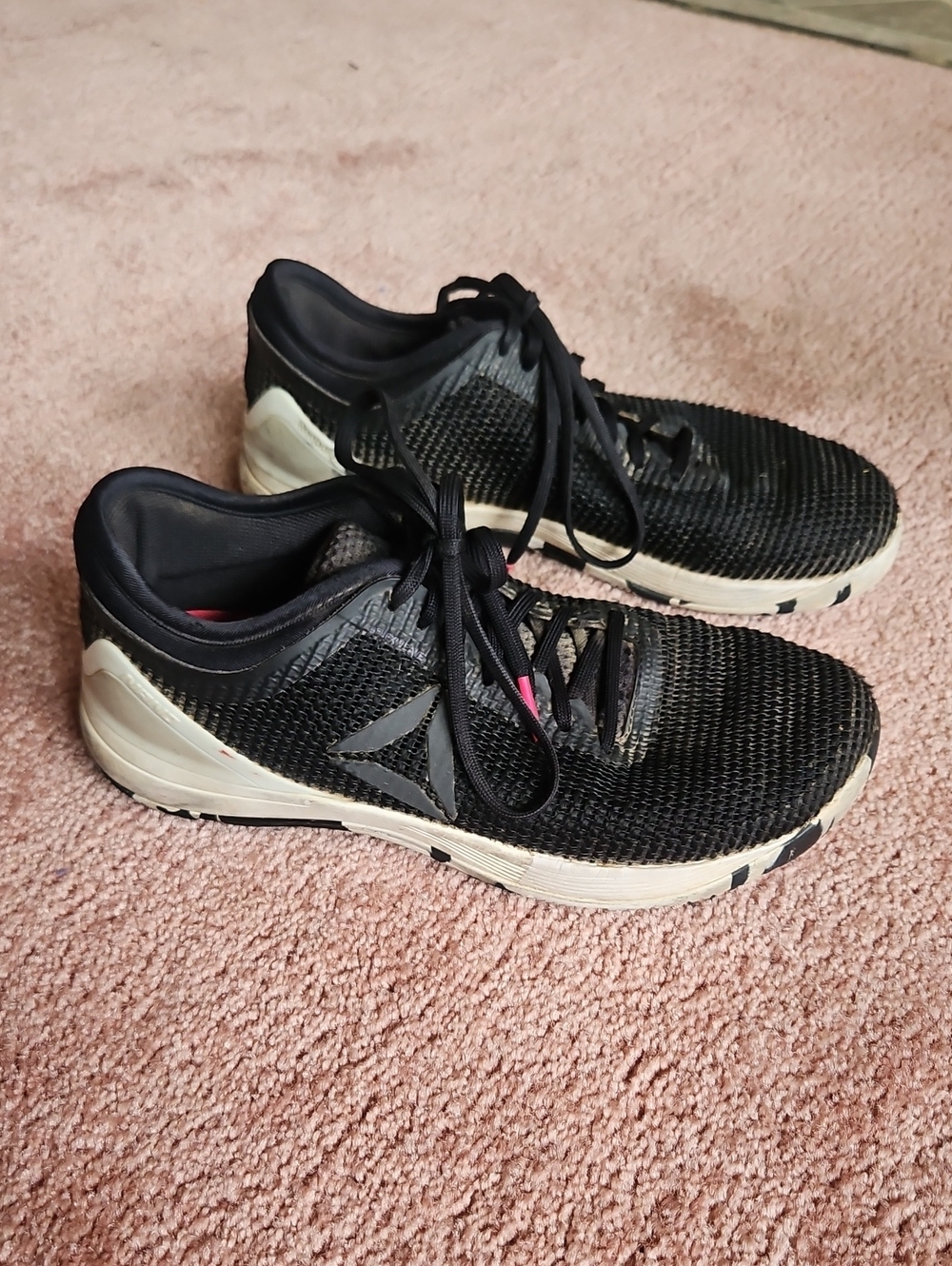 Reebok Women's Black Nano Crossfit Shoes, Size 7.5